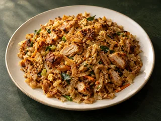 Kottu cu pui la rotisor
