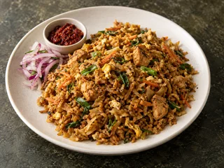 Kulla personalizat — orez sau Kottu